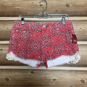 Chosse 5 Ítems For $30 Nobo women floral shorts size‎ juniors 13 new white tags
